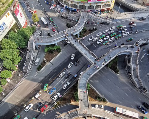 畢節市桂花路鋼結構人行天橋